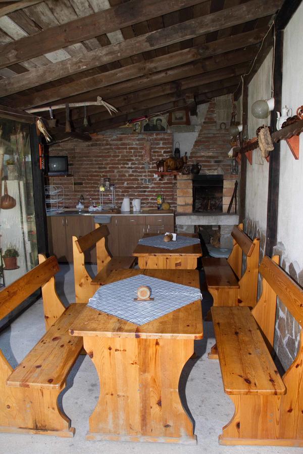 Guest House Sokratovi Obzor Buitenkant foto
